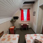 Kolonial Hotel 2*
