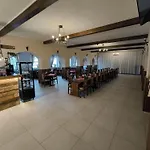 Hotel Kolonial 2*