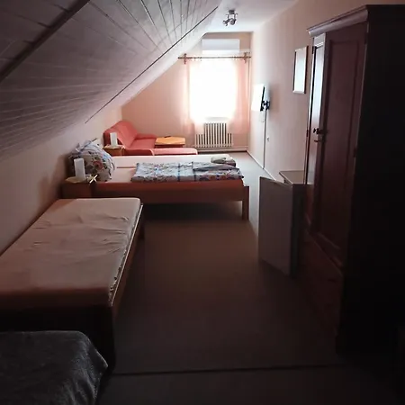 Koloniál Hotel 2*