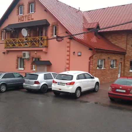 Hotel Kolonial 2*