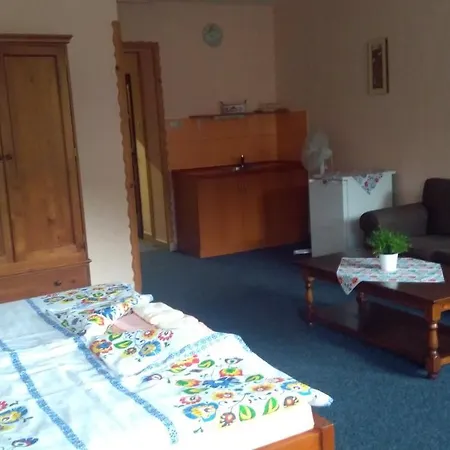 Kolonial Hotel 2*